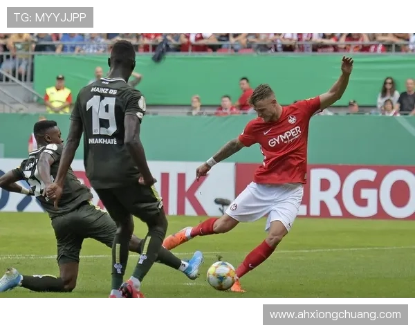 德甲各球队的关系与合作模式分析